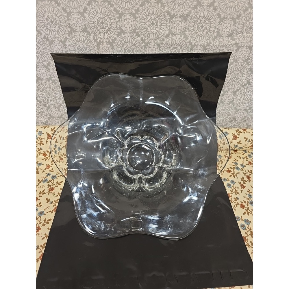 Vintage‎ Elegant Glass Compote Fruit Bowl Flared Centerpiece Ruffle Change